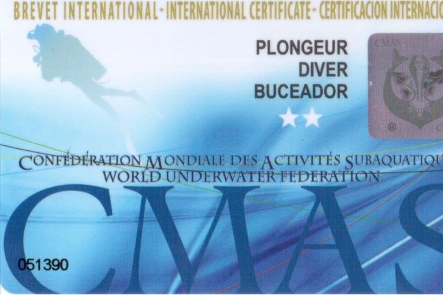 Advanced Open Water Diver / Two Star Diver
